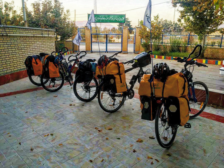 کیف حمل وسائل مدل رکپک